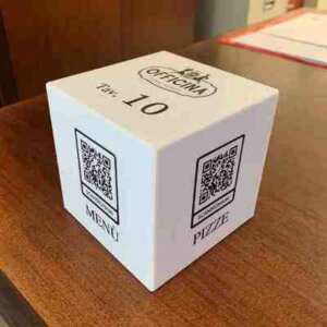 Porte-menu QR Code en plexiglas
