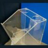 Pupitre en plexiglas transparent – Image 2
