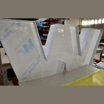 Lettres boitier lumineuses grand format