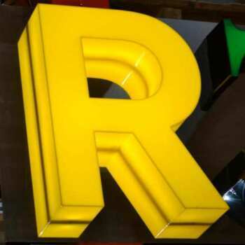Lettres boîtier plexiglass jaune
