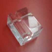 Etau bloc en plexiglas transparent