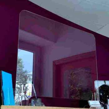 Protection plexiglas de bureau