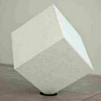 Cube artistique plexiglas Gallerie d'art