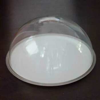 Cloche plexiglas couvrante pour  plateau