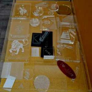 Boite présentoir plexiglas gadgets