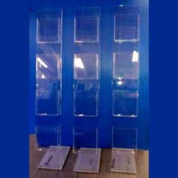 Porte-dépliant plexiglass de vitrine autoportant