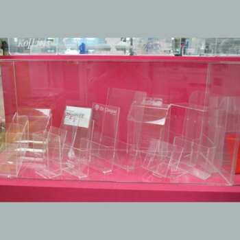 Porte dépliants plexiglas échantillons