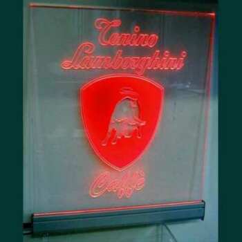 Plaque plexiglas lumineuse Lamborghini