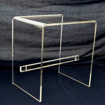 Tabouret plexiglas transparent repose pieds